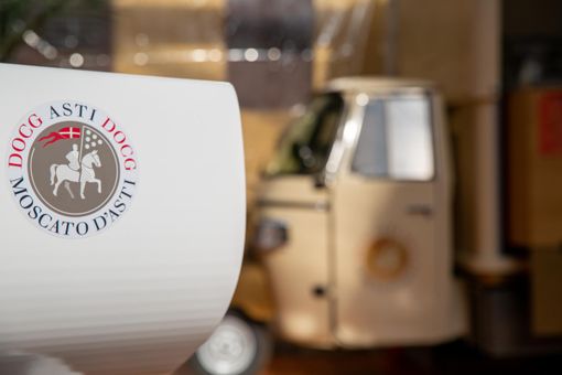 Asti Docg, un settembre di brindisi tra Douja d’Or e Palio Asti Docg, un settembre di brindisi tra Douja d’Or e Palio