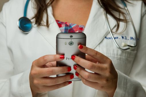 Crediti ECM: l’aggiornamento che sostiene la qualità della sanità