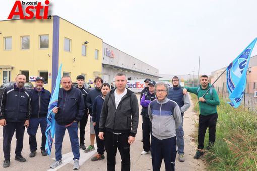 I dipendenti in sciopero (MerfePhoto)