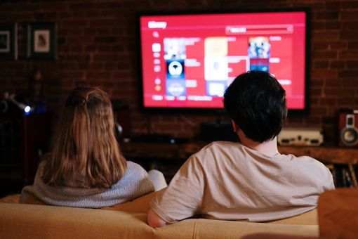 Non Fermarti alla TV Tradizionale: Sperimenta la Qualità dell'IPTV di Prossima Generazione