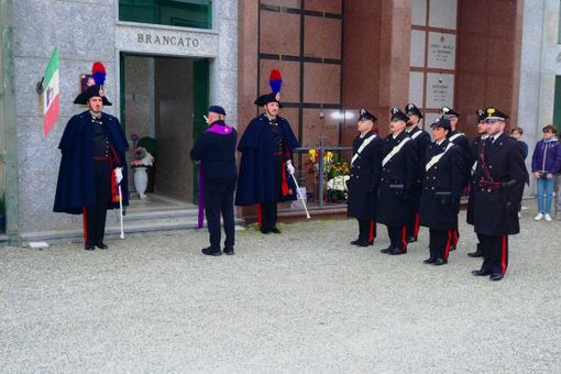 Un momento della cerimonia Un momento della cerimonia