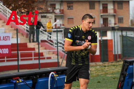 Il centravanti, ormai ex Asti, era andato a segno anche nella storica giornata di Coppa Italia contro la Pistoiese, firmando l'unico gol nell storia del club in un ottavo di finale di Coppa Italia Serie D