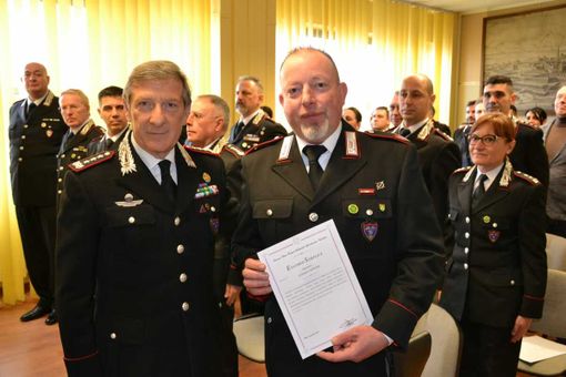 Il generale Fabrizio Parrulli con l'appuntato Giovanni Capitani