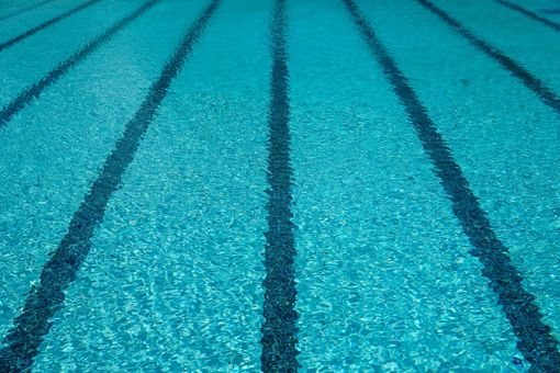 Inizia l'estate con i tuffi in piscina: diverse strutture aprono nel weekend Inizia l'estate con i tuffi in piscina: diverse strutture aprono nel weekend