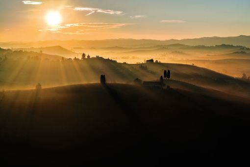 Alba a Castelnuovo Calcea Alba a Castelnuovo Calcea