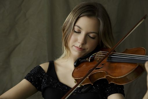 Clarissa Bevilacqua Clarissa Bevilacqua