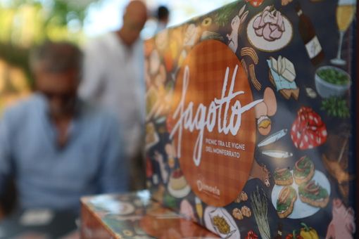 Nel weekend all’agriturismo Terra d’Origine di Portacomaro con l’Agrifestival, vendemmia, pic nic, yoga e creme di bellezza in vigneto