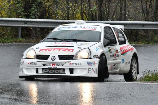 Un'auto in gara in una precedente edizione del Rally