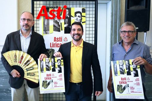 La presentazione del Festival con l'assessore Candelaresi, il sindaco Rasero, il critico musicale Alberto Bazzano e il dirigente Demarchis (Foto Efrem Zanchettin) La presentazione del Festival con l'assessore Candelaresi, il sindaco Rasero, il critico musicale Alberto Bazzano e il dirigente Demarchis (Foto Efrem Zanchettin)