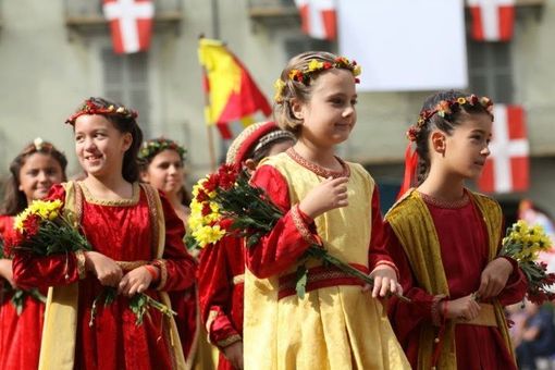 Il futuro ha bisogno di radici Il futuro ha bisogno di radici