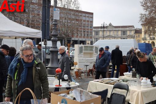 Il Mercatino dell'antiquariato trasloca per fare spazio alla Corritalia: l'edizione del 22 marzo si terrà in piazza Libertà