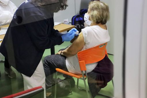 Covid, oggi in Piemonte vaccinate quasi 30mila persone Covid, oggi in Piemonte vaccinate quasi 30mila persone