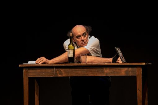 Questa sera al Michelerio di Asti c'è Paolo Nani con 'La lettera'. Quindici divertenti microstorie Questa sera al Michelerio di Asti c'è Paolo Nani con 'La lettera'. Quindici divertenti microstorie