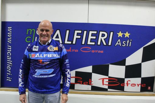 Il moto club Alfieri di Asti, in Marocco per il “Tuareg Rallye”. Alla griglia di partenza 200 piloti Il moto club Alfieri di Asti, in Marocco per il “Tuareg Rallye”. Alla griglia di partenza 200 piloti