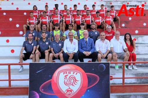 Foto di gruppo per l'Asti Calcio (Ph. Merfephoto - Efrem Zanchettin)