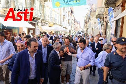 Salvini ad Asti: &quot;Domenica grande occasione anche per gli astigiani per cambiare il sistema di giustizia in Italia&quot; [FOTO e VIDEO]