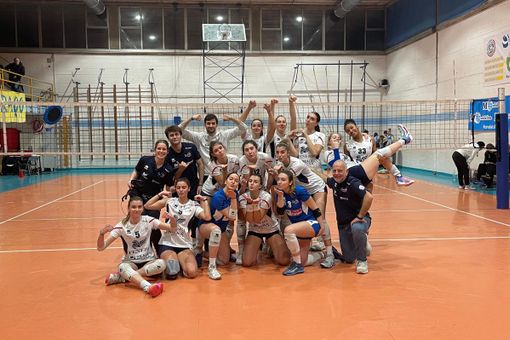 Volley: il Club76 Playasti in U14 conquista il primo posto nel girone Volley: il Club76 Playasti in U14 conquista il primo posto nel girone