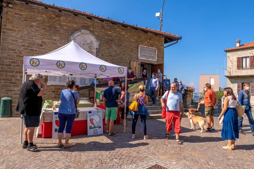 Roccaverano: ultimo weekend di giugno in festa per il paese e il suo prodotto Roccaverano: ultimo weekend di giugno in festa per il paese e il suo prodotto