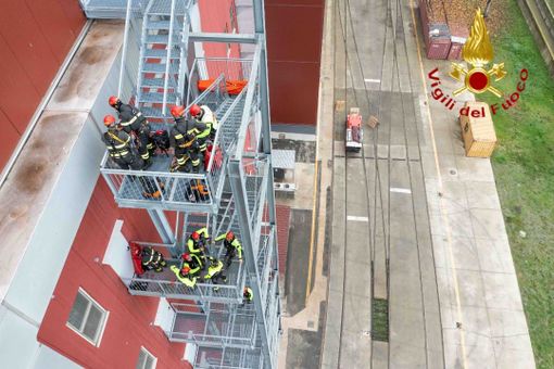 Nuovo addestramento per i vigili del fuoco del Nucleo SAF (FOTO) Nuovo addestramento per i vigili del fuoco del Nucleo SAF (FOTO)