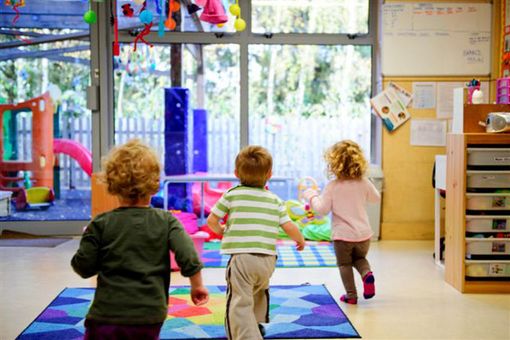 Il Comune di Asti riapre in via sperimentale i servizi educativi estivi 0-3 anni