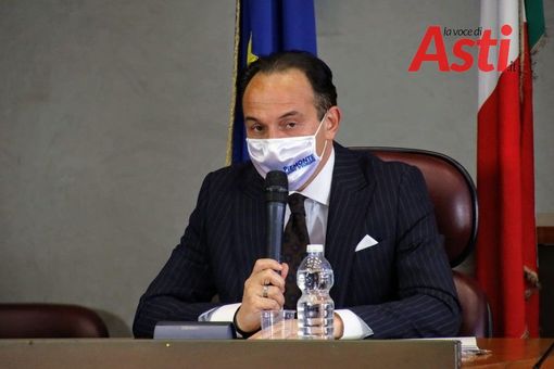 Da oggi chiuse le scuole del distretto scolastico di Nizza Monferrato. Da domani divieto di utilizzo di aree gioco nei parchi [VIDEO]