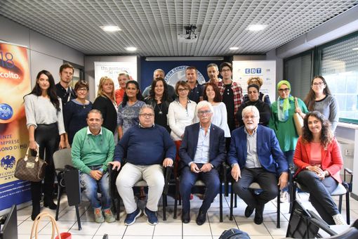 Asti: consegna buoni-libro. Erogati buoni per 87 studenti per un totale di 24.750 euro