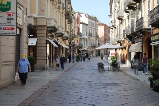 Fase 3: da domani in Piemonte sì alle terme e alle sale gioco. Ripartono anche cinema e teatri Fase 3: da domani in Piemonte sì alle terme e alle sale gioco. Ripartono anche cinema e teatri