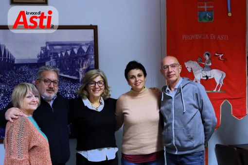 &quot;Esiste un'altra strada&quot;: oggi ad Asti, conciliare famiglia e lavoro per una donna è ancora difficile [FOTO]