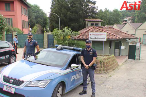Finita la quarantena per 36 tunisini espulsi dall'hub di Castello di Annone