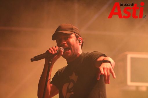 Rancore brilla ad AstiMusica: il rapper ermetico cantastorie porta ad Asti &quot;Musica per bambini&quot; (FOTOGALLERY)