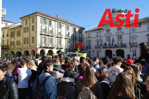Un immagine della manifestazione astigiana del 15 marzo scorso