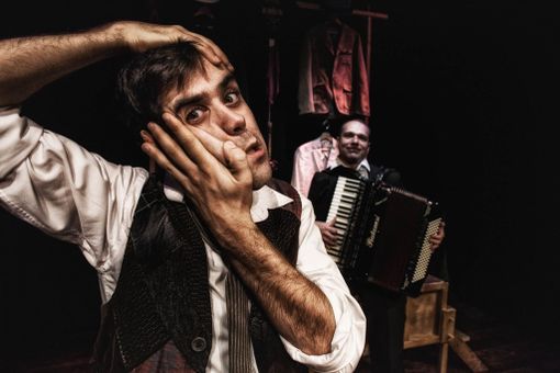 La 'Mezza Stagione' di Costigliole d'Asti prosegue ospitando 'Il Mercante di Monologhi' La 'Mezza Stagione' di Costigliole d'Asti prosegue ospitando 'Il Mercante di Monologhi'