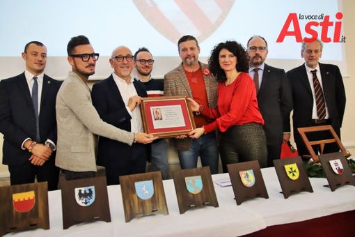 Assegnato al Rione San Secondo il Premio Mara Sillano Sabatini per la miglior presenza nel Corteo Storico dei bambini [FOTOGALLERY]