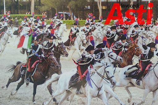 Anche in 4° Reggimento Carabinieri a Cavallo omaggerà il Palio di Asti Anche in 4° Reggimento Carabinieri a Cavallo omaggerà il Palio di Asti