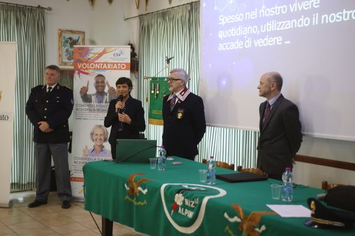 Un incontro su sicurezza online e intelligenza artificiale alla Casa degli alpini