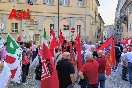 La manifestazione astigiana propedeutica alla partenza per Roma La manifestazione astigiana propedeutica alla partenza per Roma
