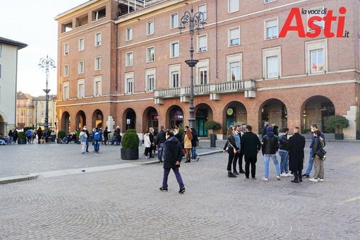L’allarme di Confesercenti: “La pandemia fa crollare i consumi dei piemontesi: 5.000 euro in meno a famiglia nel 2020”
