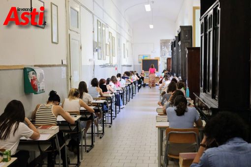 Un'immagine della Maturità 2023 ad Asti (Merphefoto) Un'immagine della Maturità 2023 ad Asti (Merphefoto)