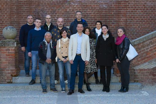 La lista "Tradizione Innovazione Futuro", al centro il capogruppo Antonio Cirone