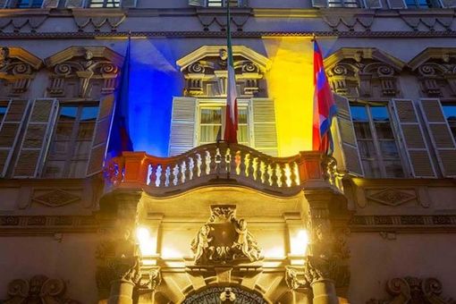 Ucraina, Cirio: "In Piemonte porte aperte a chi scappa dalla guerra". Allasia: "Il conflitto non è mai la soluzione" Ucraina, Cirio: "In Piemonte porte aperte a chi scappa dalla guerra". Allasia: "Il conflitto non è mai la soluzione"