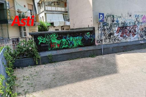 Il parcheggio di via Comentina (Merphefoto)