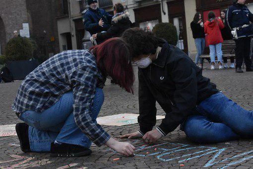 Fridays for Future Asti: "Non ci potrà mai essere giustizia climatica finché non ci sarà quella sociale" Fridays for Future Asti: "Non ci potrà mai essere giustizia climatica finché non ci sarà quella sociale"