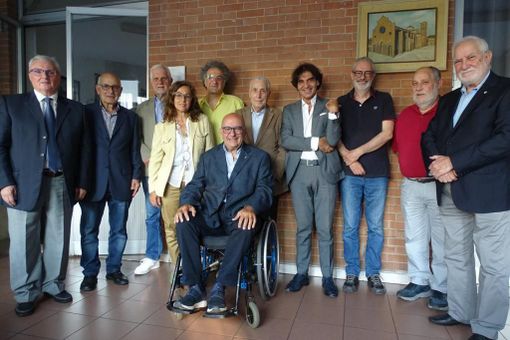 Il consiglio direttivo dell'associazione &quot;La città del sole&quot;