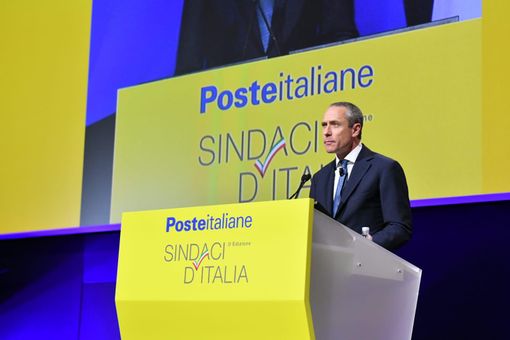 Poste Italiane presenta le nuove cassette smart intelligenti: “Ne installeremo 11 mila entro il 2022”
