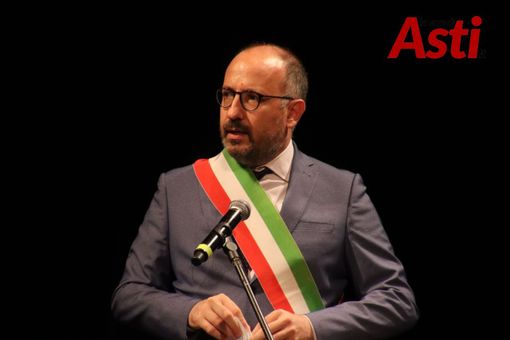 Il sindaco ritratto in occasione dell'inaugurazione della Douja d'Or 2021 - Foto Efrem Zanchettin-Merfephoto