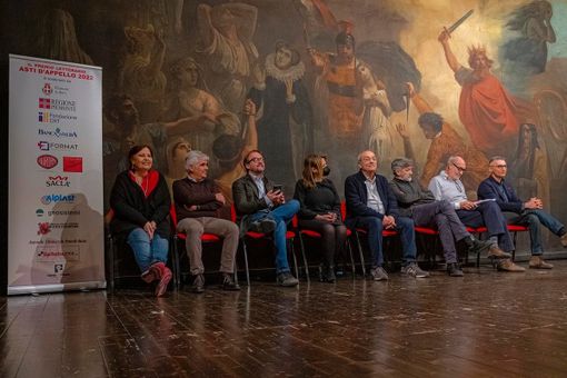 Gli scrittori in gara quest'anno (ph. Franco Rabino) Gli scrittori in gara quest'anno (ph. Franco Rabino)