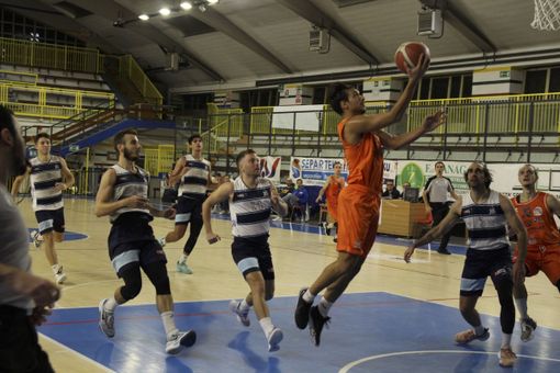 Basket Serie C: successo della Secursat Sba ad Alessandria con Blindo office Basket Serie C: successo della Secursat Sba ad Alessandria con Blindo office