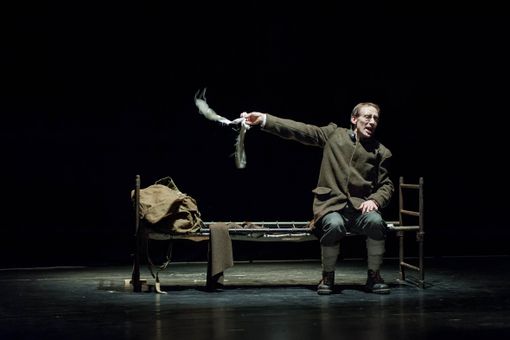 Il coro A.N.A. Vallebelbo accompagnerà lo spettacolo degli Acerbi &quot;Soldato mulo va alla guerra&quot;