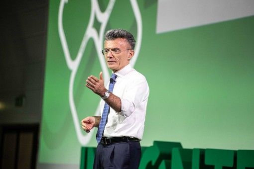 Intesa Sanpaolo e Confindustria Canavese: una tappa per costruire il rilancio del territorio Intesa Sanpaolo e Confindustria Canavese: una tappa per costruire il rilancio del territorio