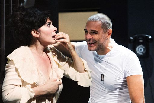 "A Natale regala il tuo teatro 2+1!", prorogata fino al 22 dicembre per una speciale promozione "A Natale regala il tuo teatro 2+1!", prorogata fino al 22 dicembre per una speciale promozione